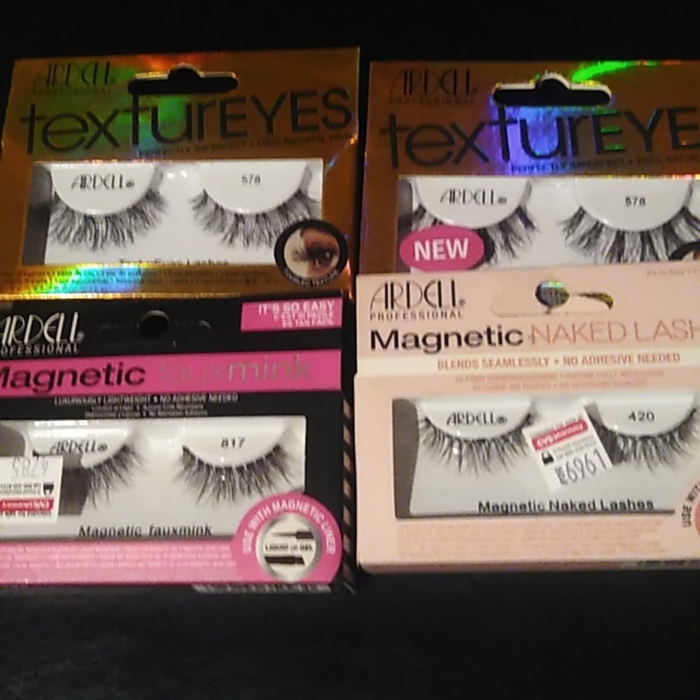 Lashes - Picture 2 of 2